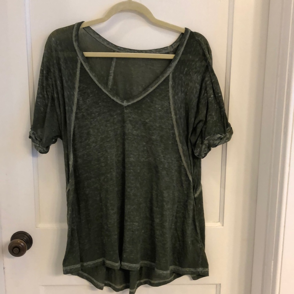 We the Free- free people v neck